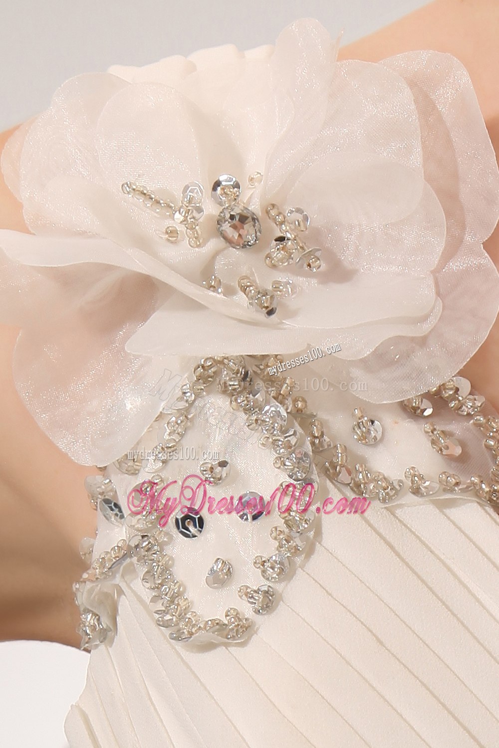 Beautiful Empire V-neck Court Train Beading 2013 Wedding Dresses