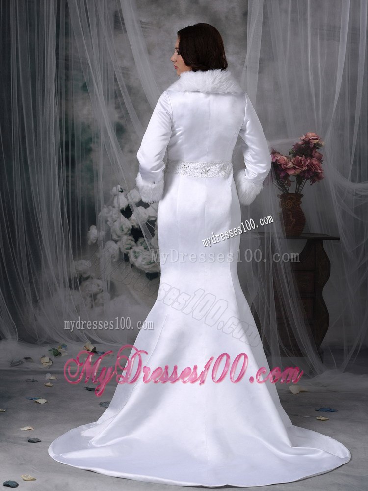 Beautiful Mermaid V-neck Beading Wedding Dress with Long Sleeves