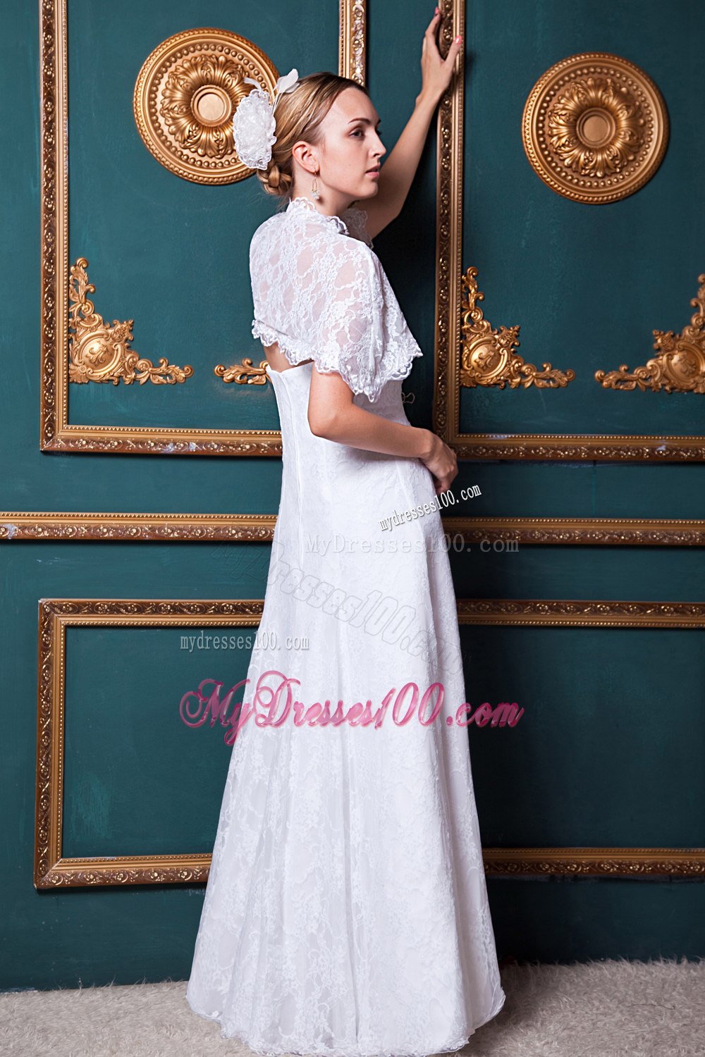 Beauty Column Strapless Floor-length Lace Wedding Dress
