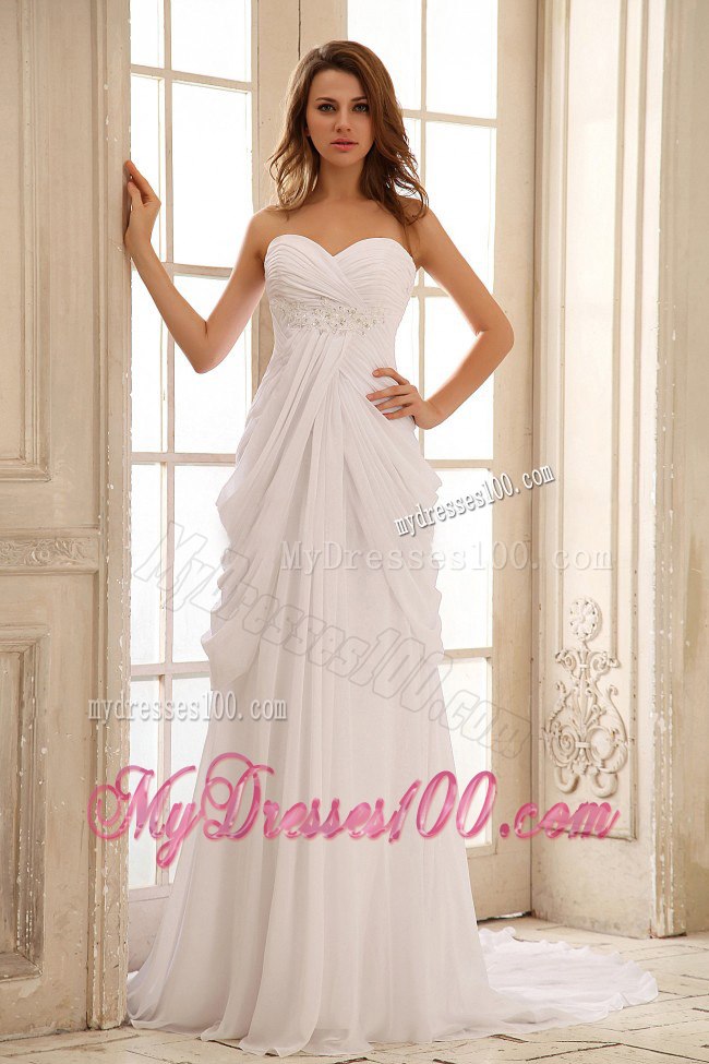 Column Beach Wedding Dress Sweetheart With Appliques and Ruched