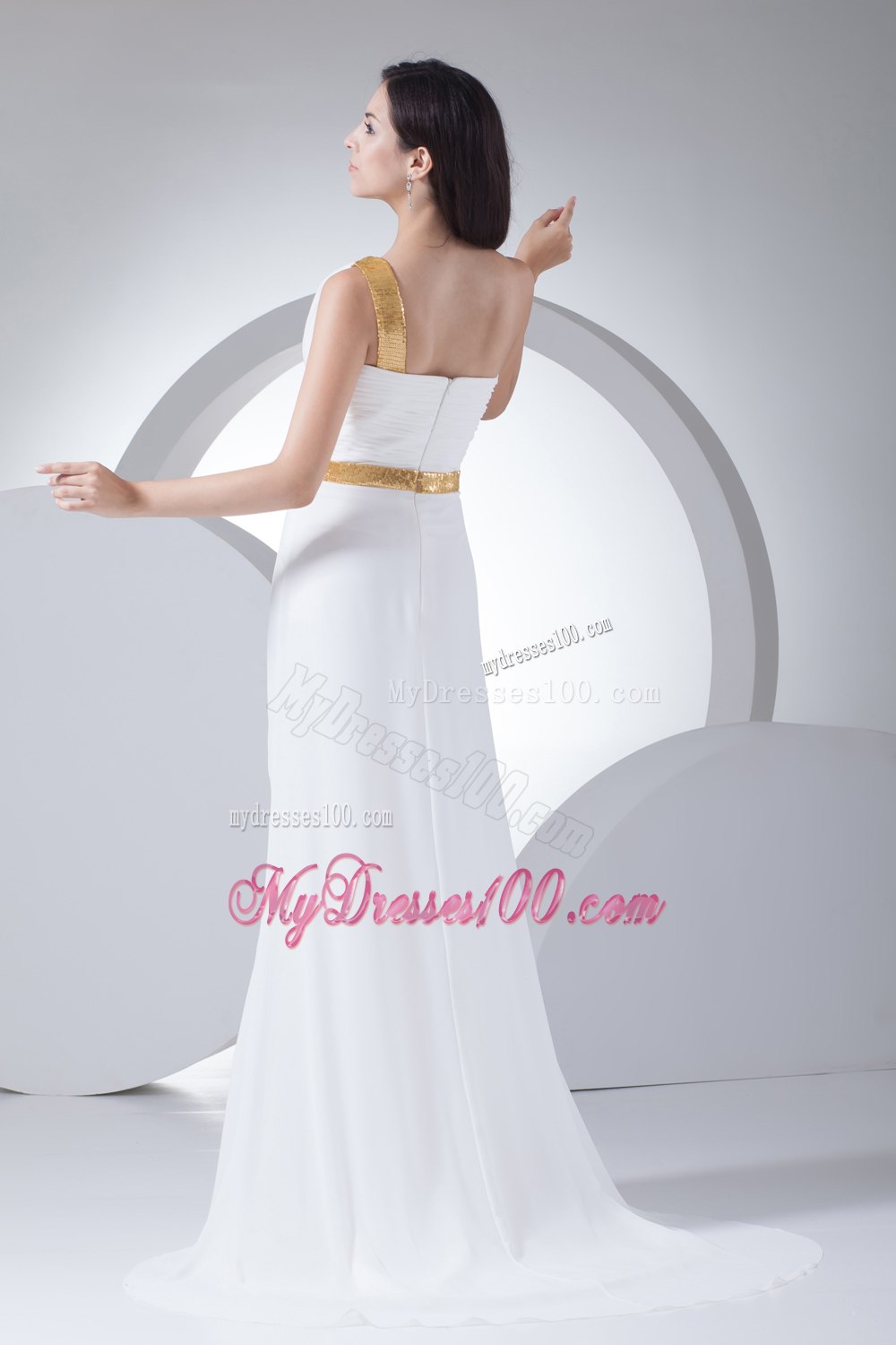 Column One Shoulder Ruching Sequins Wedding Dress