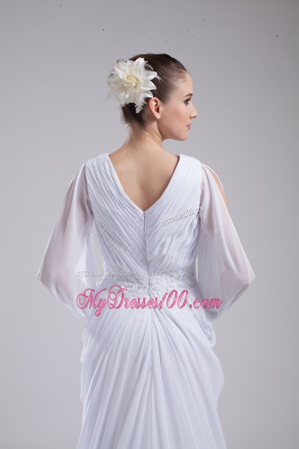 Column V-neck Ruching Long Sleeves Wedding Dress