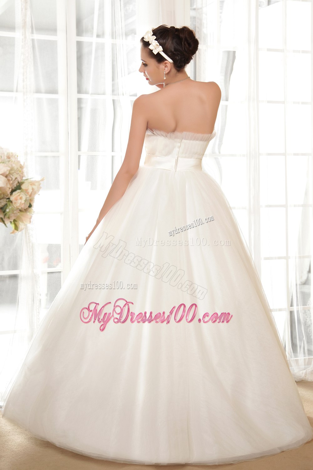 Fashionable Sweetheart Long Appliques With Beading Wedding Dress