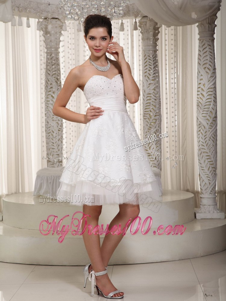 Lovely Sweetheart Mini-length Appliques Beach 2013 Wedding Dress