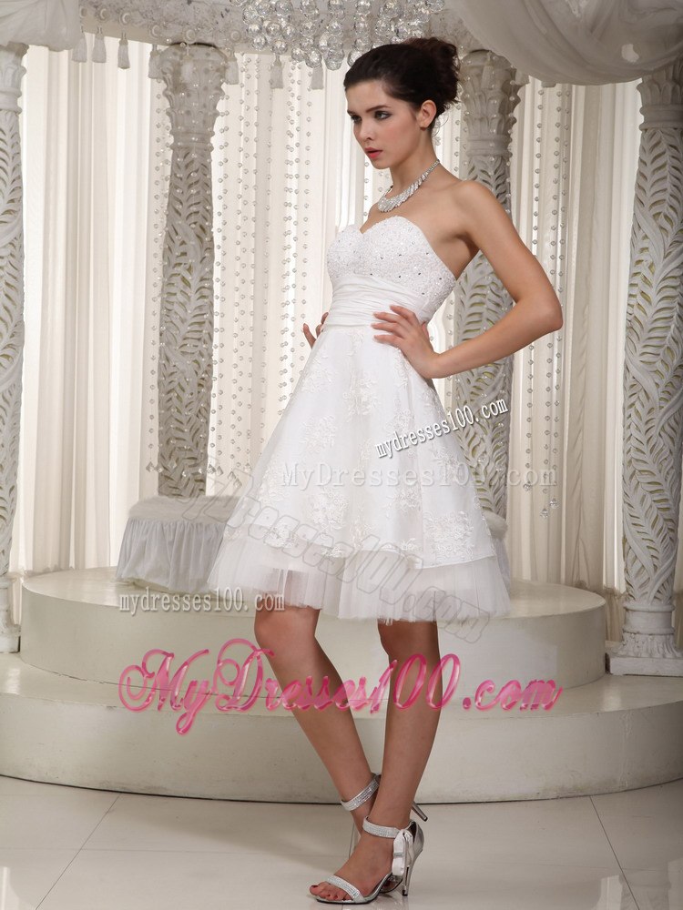 Lovely Sweetheart Mini-length Appliques Beach 2013 Wedding Dress