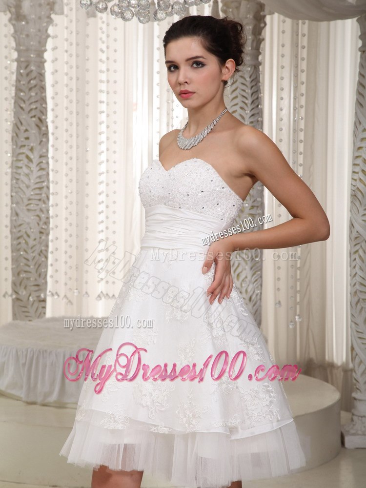 Lovely Sweetheart Mini-length Appliques Beach 2013 Wedding Dress