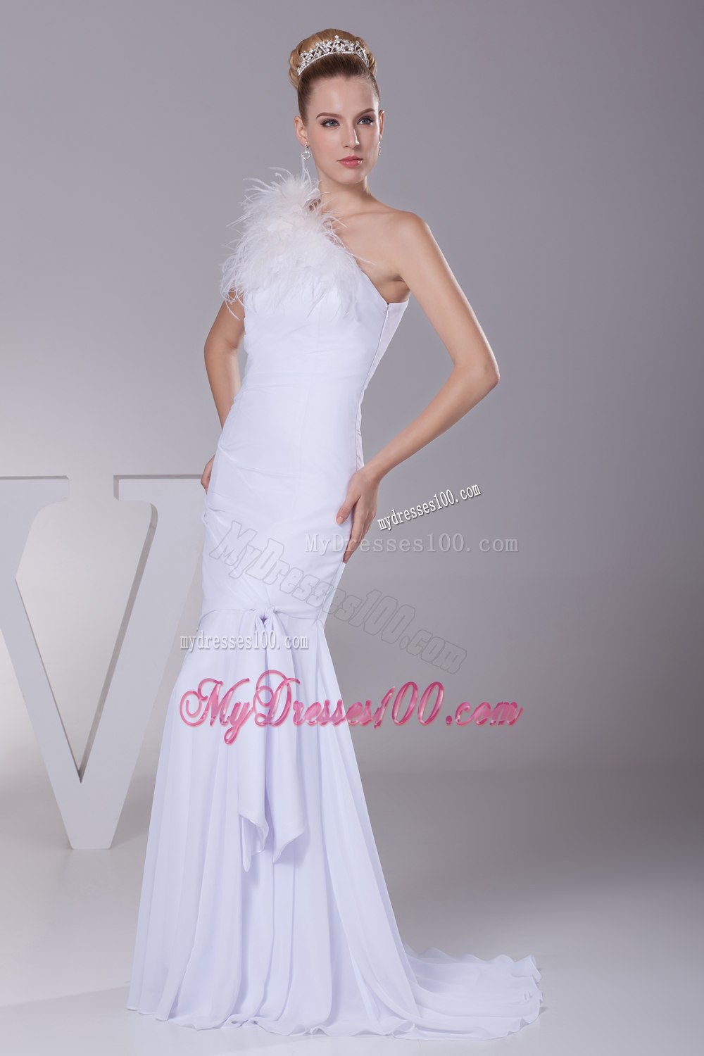 One Shoulder Chiffon Mermaid Feather Brush Train Wedding Dress