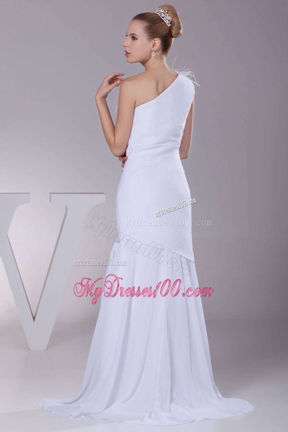 One Shoulder Chiffon Mermaid Feather Brush Train Wedding Dress