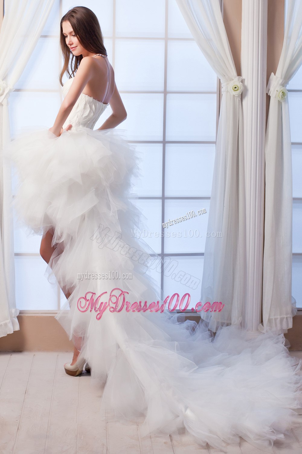 Beautiful Princess Sweetheart High-low Appliques Beach Wedding Dresses