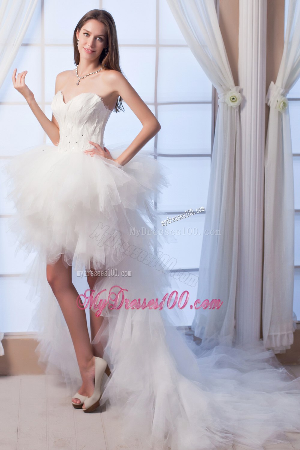 Beautiful Princess Sweetheart High-low Appliques Beach Wedding Dresses
