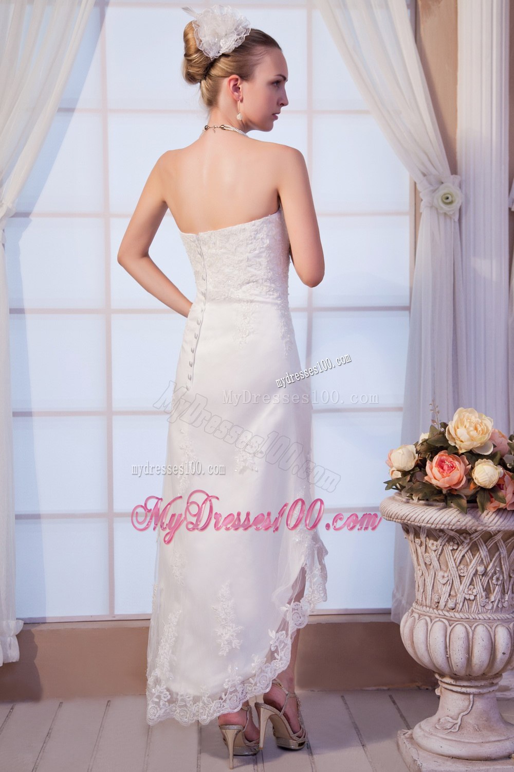 Popular Column Strapless High-low Lace Clasp Handle Wedding Dress