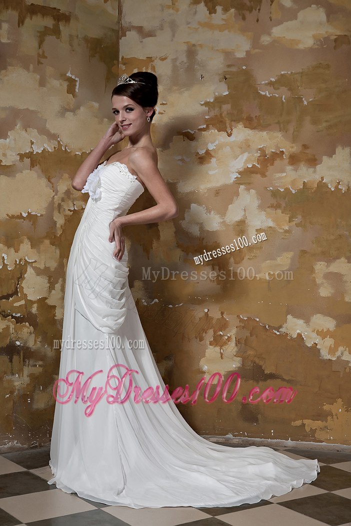 Pretty Column Sweetheart Court Train Beading Beach Wedding Dresses