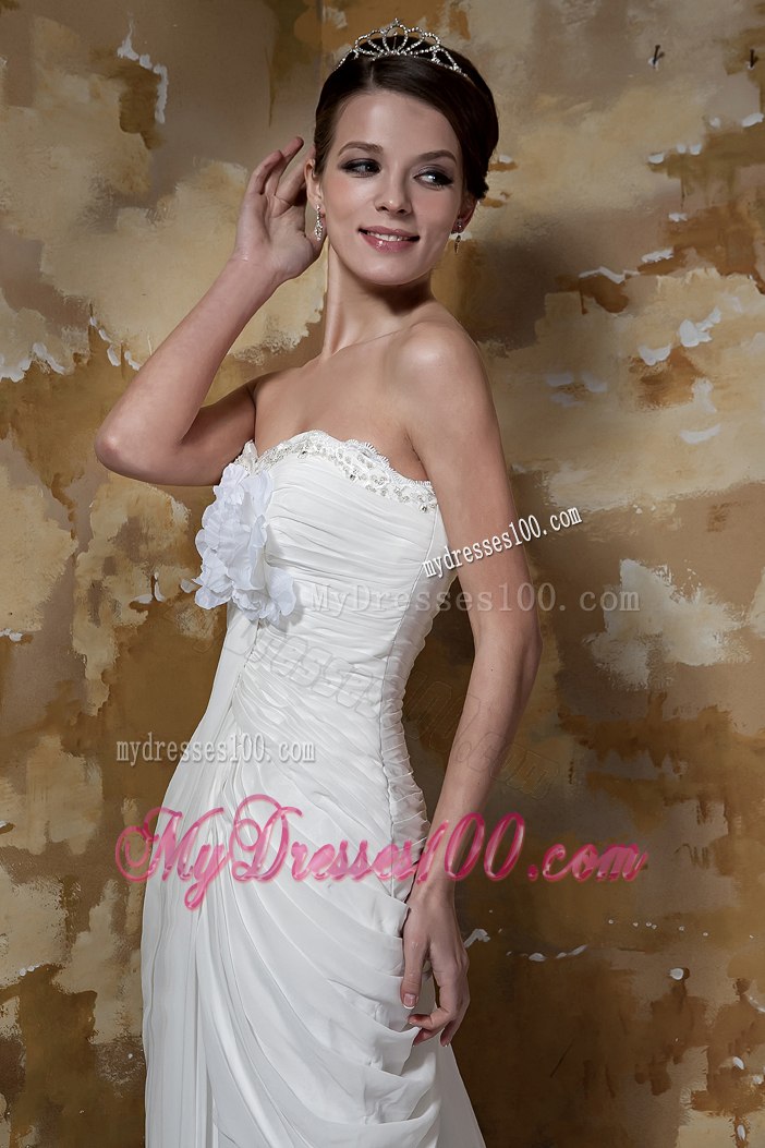 Pretty Column Sweetheart Court Train Beading Beach Wedding Dresses