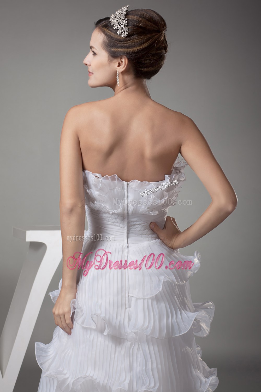 Ruffles Column / Sheath Strapless Long Wedding Dress