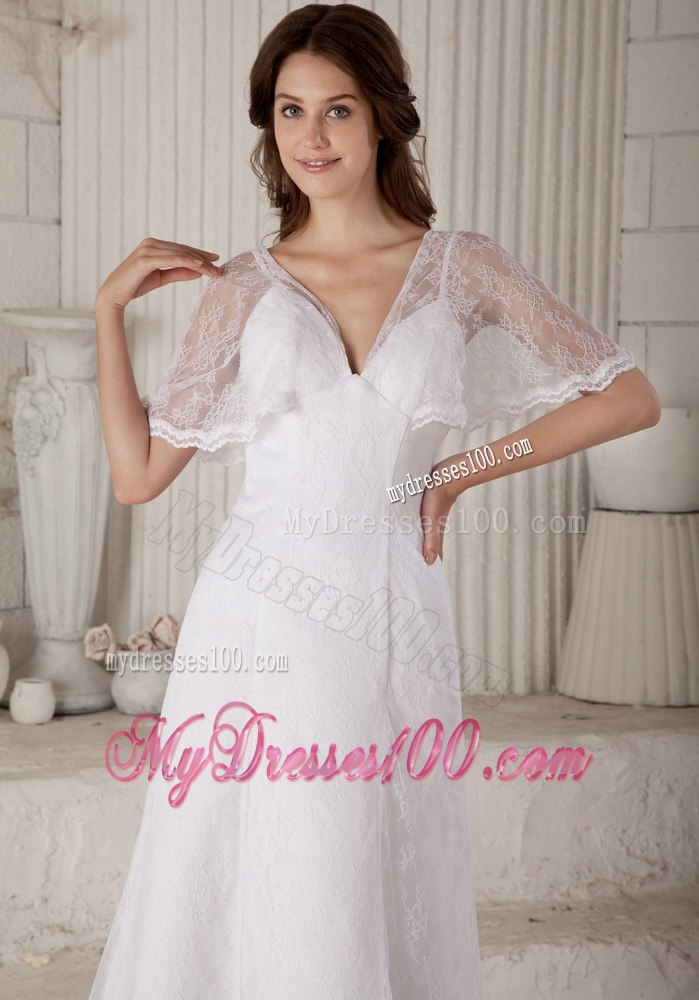 Sexy Column / Sheath V-neck Court Train Lace Wedding Dress