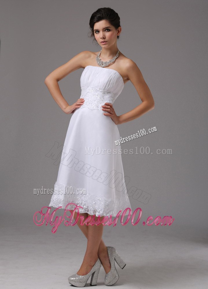 Summer Lace Decorate Waist Strapless Knee-length Wedding Dress