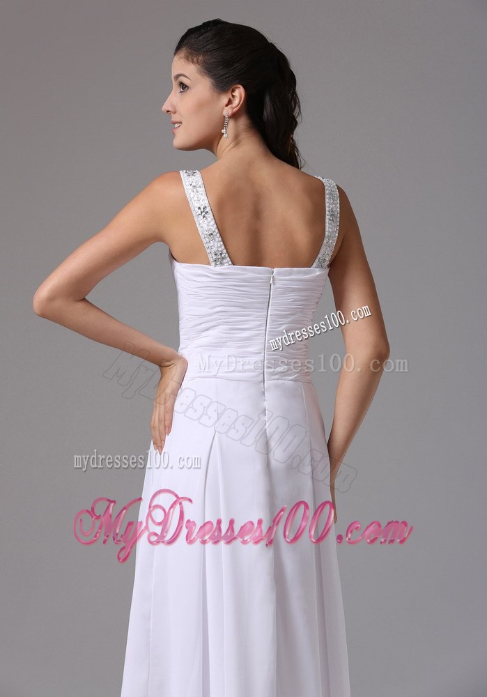 Simple Straps Ruched Bodice and Appliques Decorate Wedding Dress
