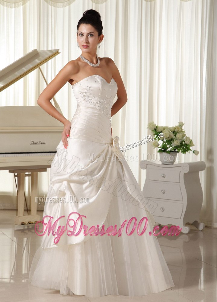 Modest Column Sweetheart Beaded and Hand Made Flowers Wedding Dress