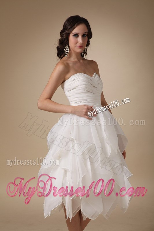Unique Sweetheart Beading Ruffles Wedding Dresses with Tea-length
