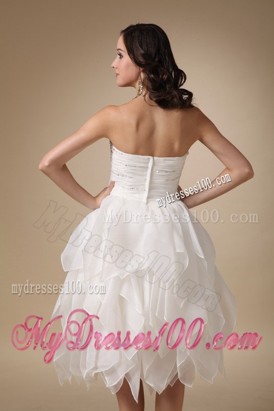 Unique Sweetheart Beading Ruffles Wedding Dresses with Tea-length