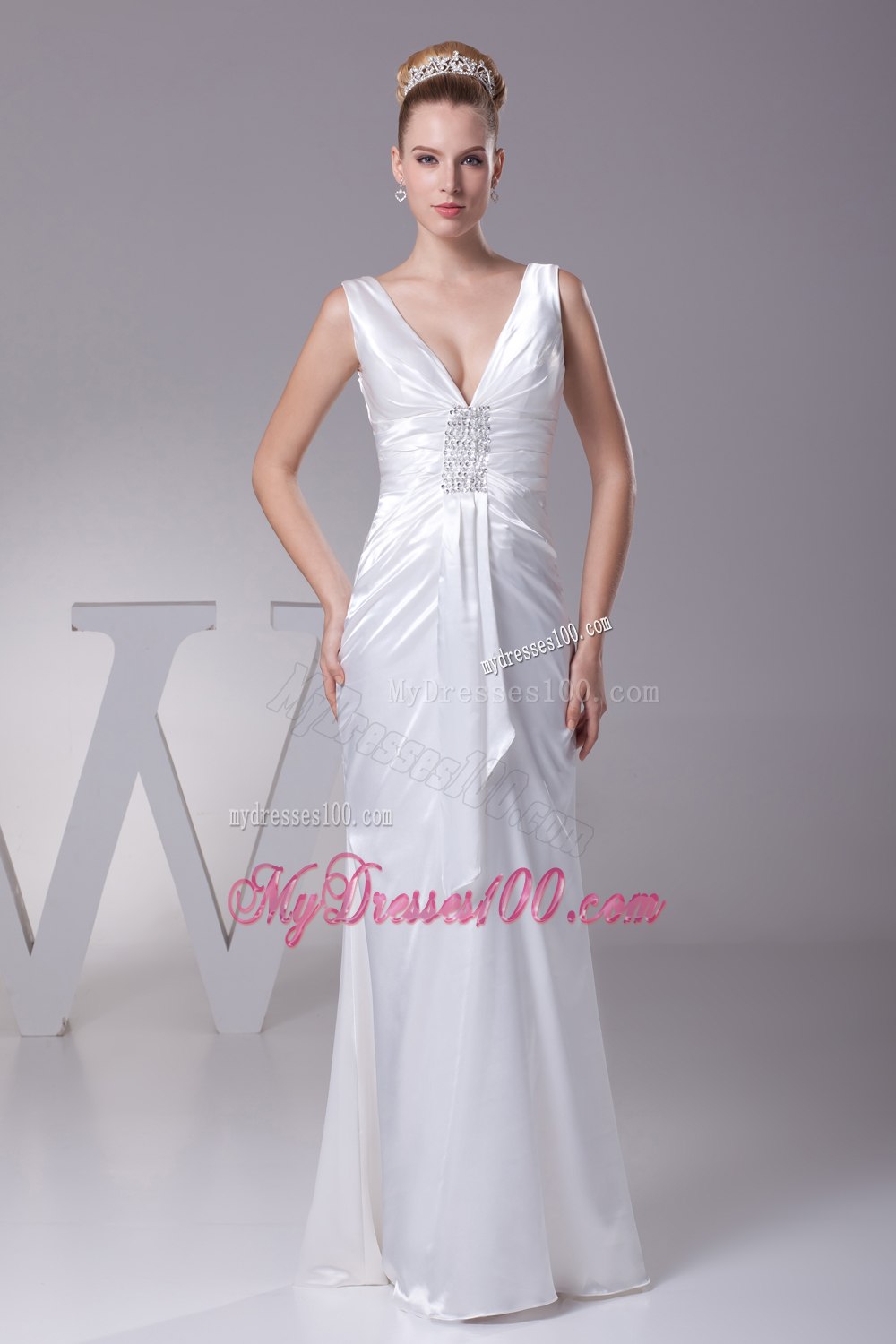V-neck Beading Long Wedding Dress With Column