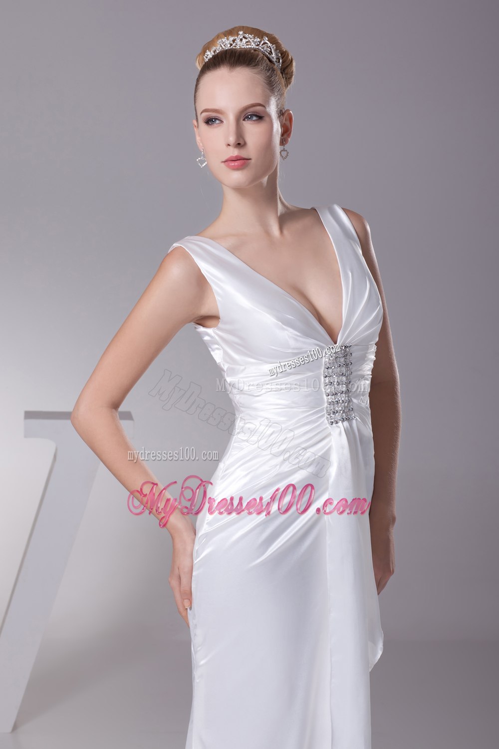 V-neck Beading Long Wedding Dress With Column
