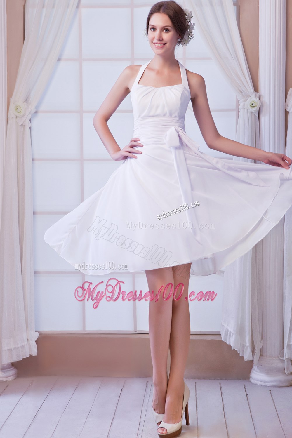 Simple Halter Knee-length Ruched Zipper Back Wedding Dresses