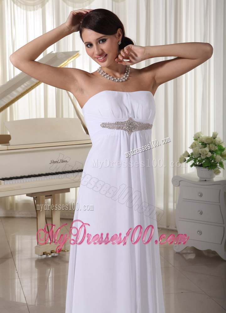 Empire Beading Simple Beach Strapless Wedding Dress with Floor-length