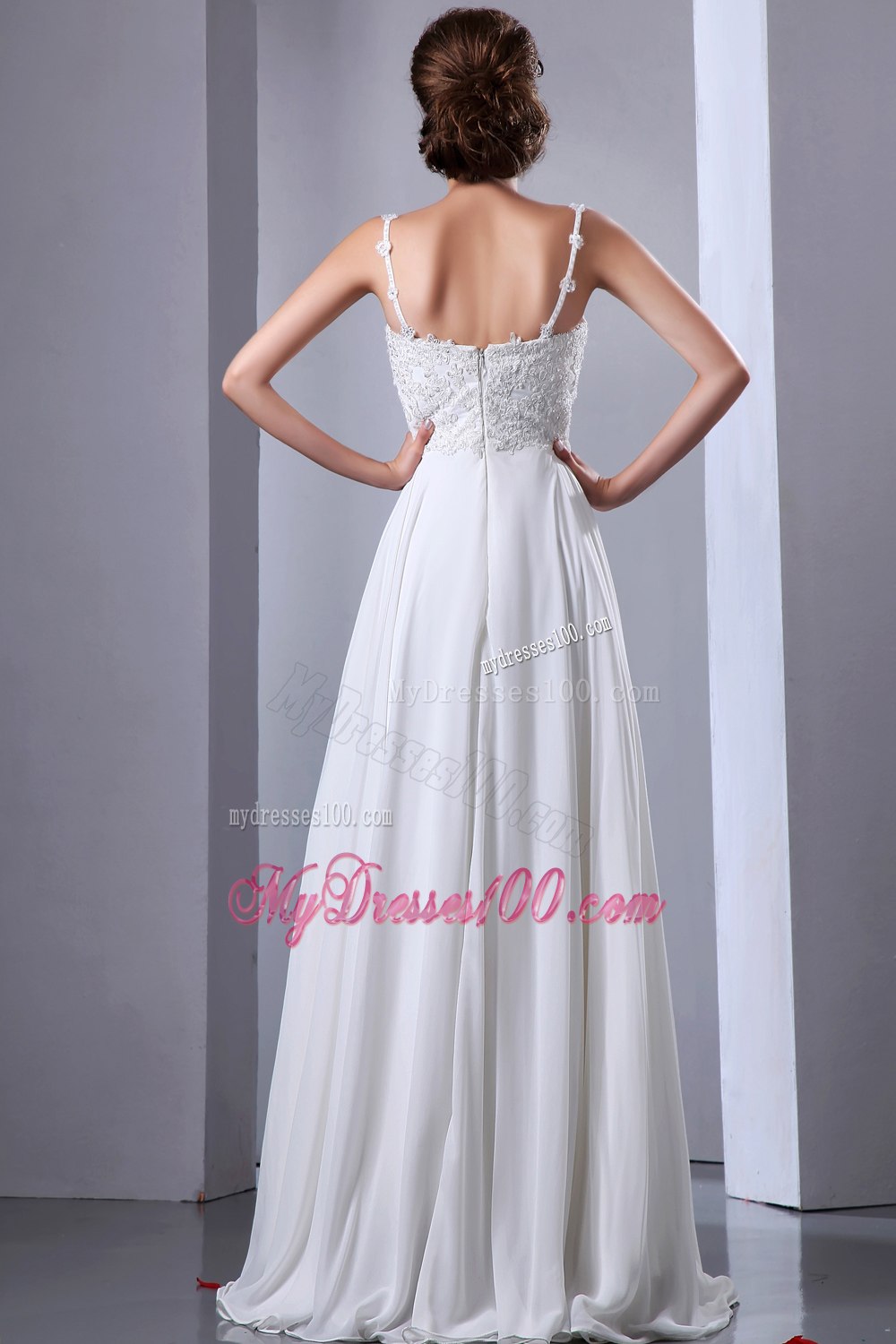 Empire Spaghetti Straps Floor-length Appliques 2013 Beach Wedding Dress