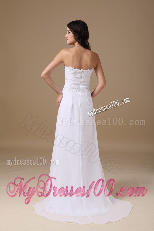 Spring Empire Sweetheart Floor-length Lace Wedding Dress For Beach