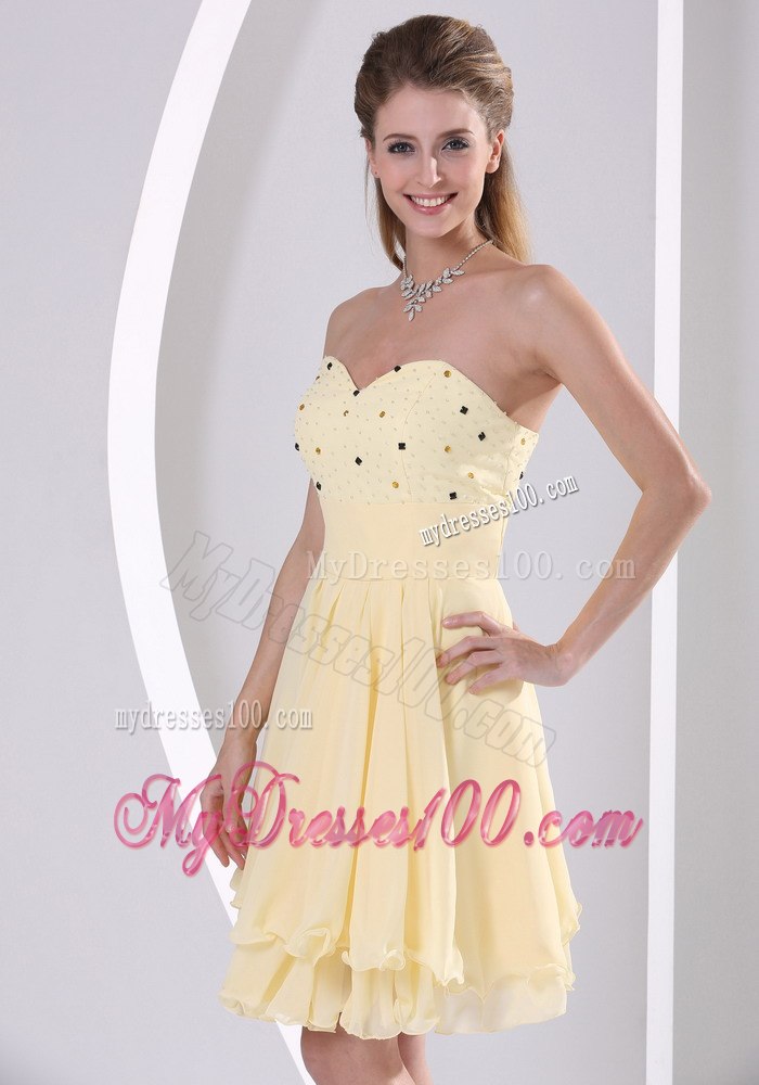 2013 Sweetheart Beaded Knee-length Cocktail Dress For Custom Made