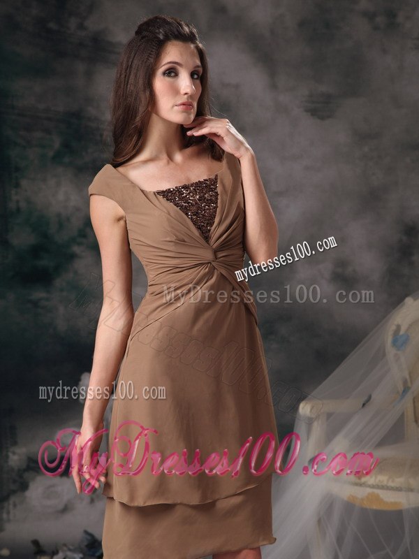 Elegant Champagne Strapless Short Prom / Homecoming Dress Mini-length Organza