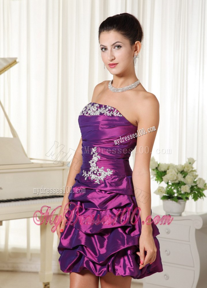 Appliques Strapless With Ruched Cocktail Dress with Eggplant Purple