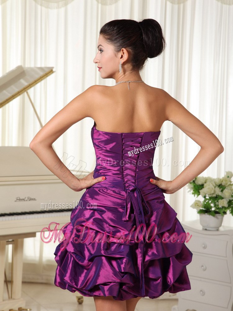 Appliques Strapless With Ruched Cocktail Dress with Eggplant Purple