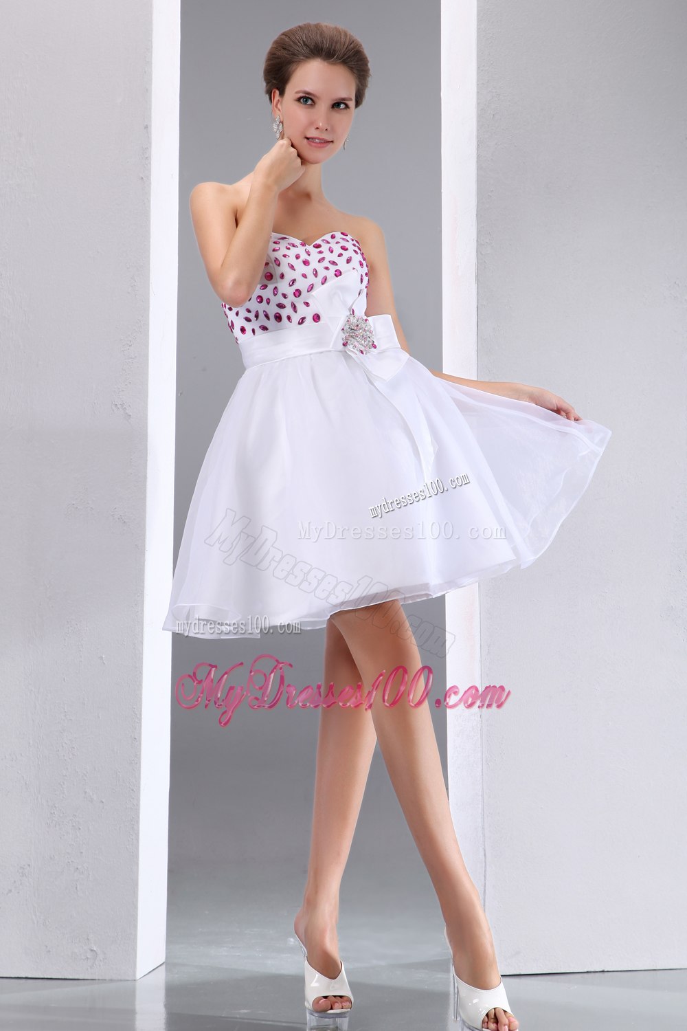 Sweet White Sweetheart Beading Short Cocktail Dress Mini-length