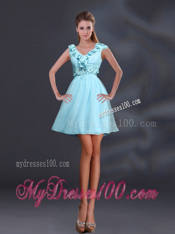 2016 Pretty Appliques and Ruffles A Line Dama Dresses
