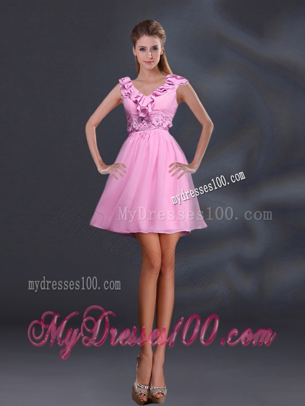 2016 Pretty Appliques and Ruffles A Line Dama Dresses