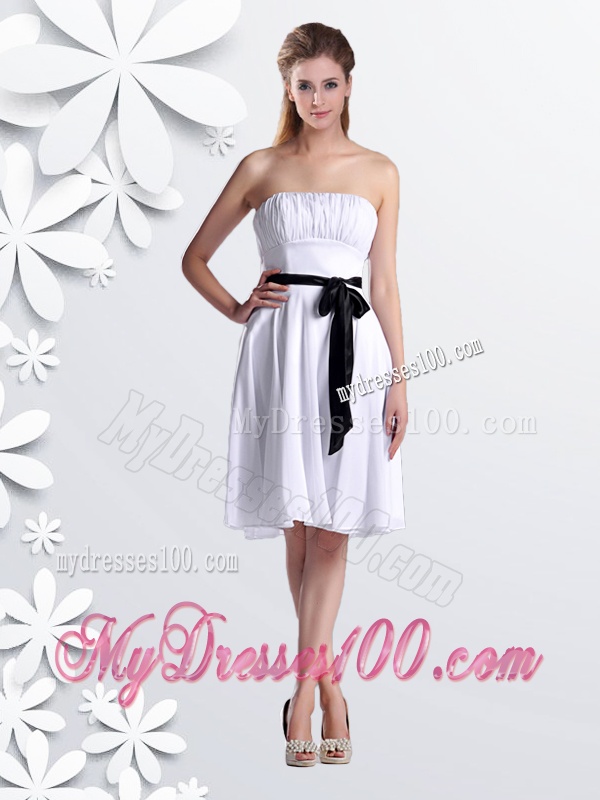 Elegant Empire Strapless Ruched and Be-ribboned White Dama Dress in Chiffon