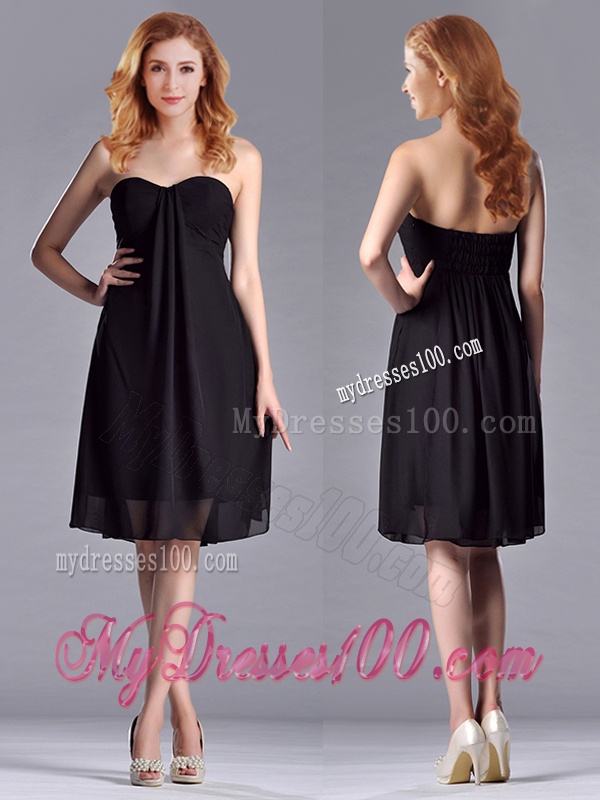 Empire Sweetheart Knee-length Short Black Dama Dress for Homecoming
