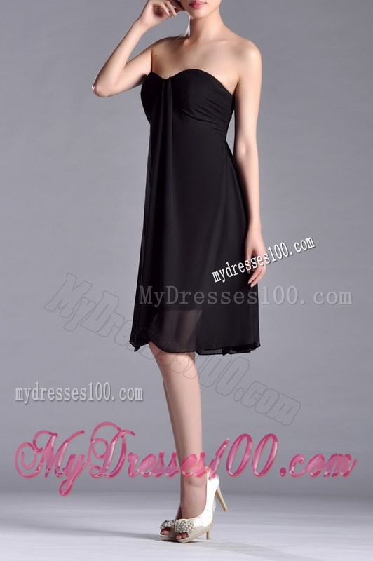 Empire Sweetheart Knee-length Short Black Dama Dress for Homecoming