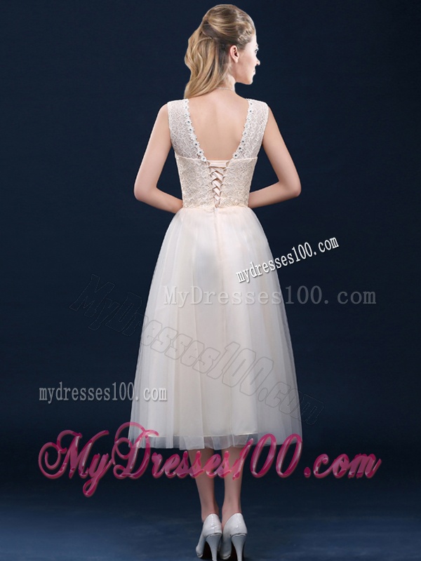 Fashionable Tea Length Scoop Dama Dress with Lace and Appliques