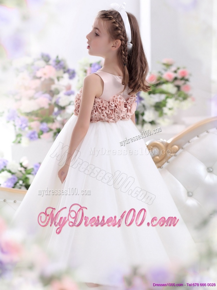 2016 Pretty Scoop Flower Girl Dress with Hand Made Flowers