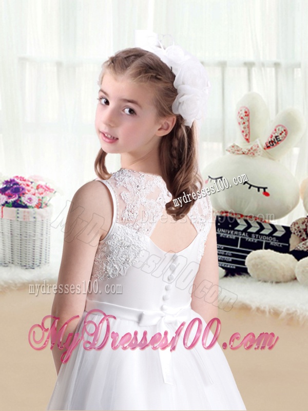 Lovely Empire Scoop Flower Girl Dresses in White with Appliques