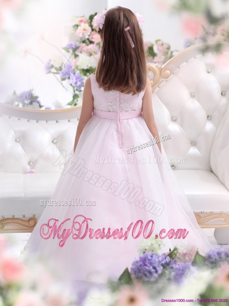 Scoop Appliques and Bowknot Flower Girl Dress in Baby Pink