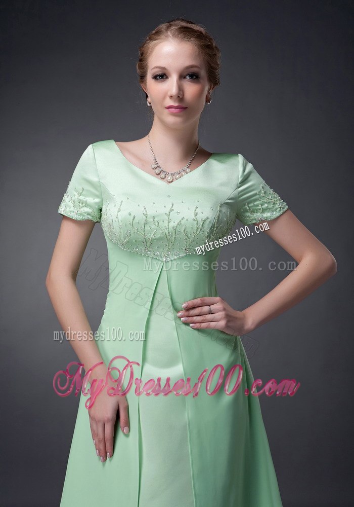 V-neck Apple Green Short Sleeves Beaded Mother Of The Bride Dress