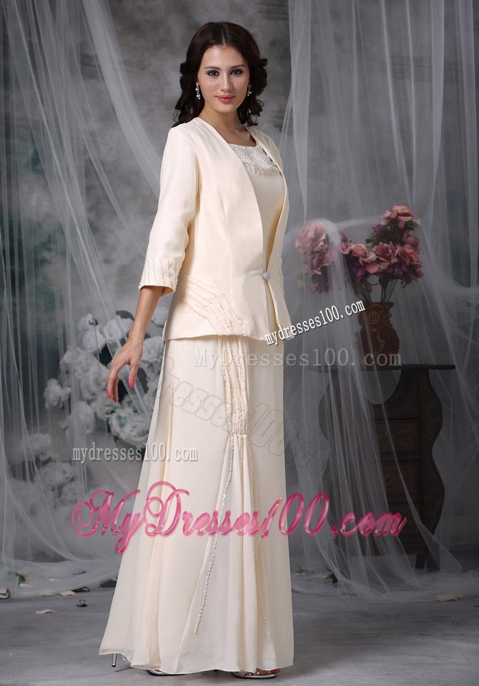 Scoop Neckline with Appliques Champagne Mothers Dress For Weddings