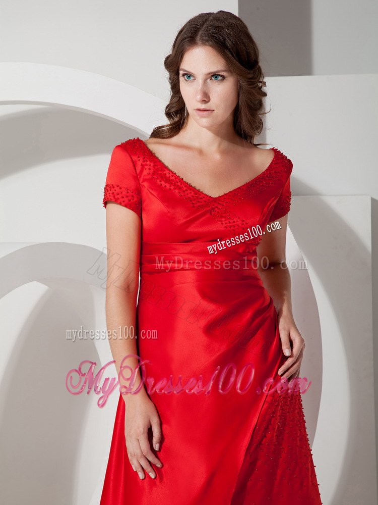Red Scoop Neck Short Sleeves Mother In Law Dresses with Beads