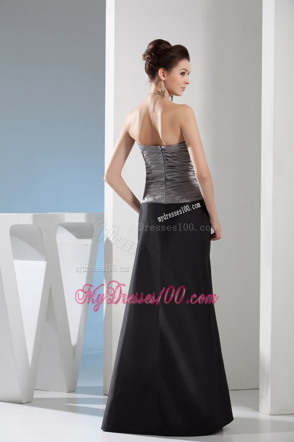 Siver and Black Strapless Mother Of The Bride Dress with Sequins