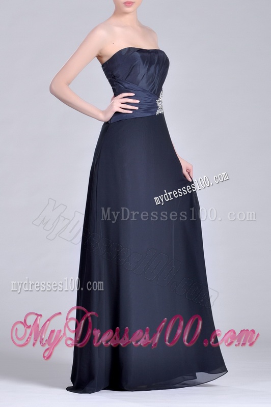 Exquisite Empire Satin Beaded Long Mother of The Bride Dress in Navy Blue