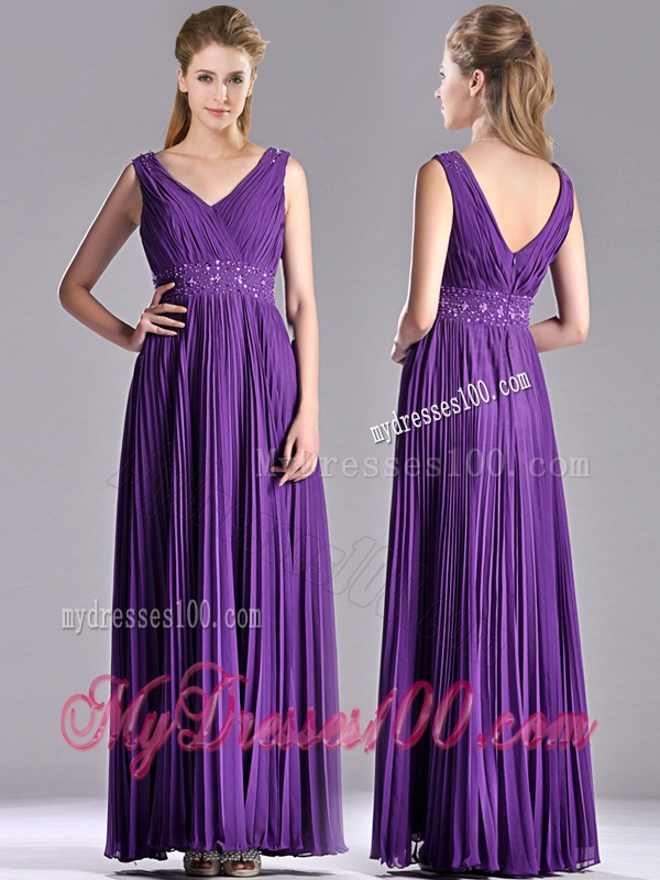 Luxurious V Neck Purple Mother of The Bride Dress with Beading and Pleats